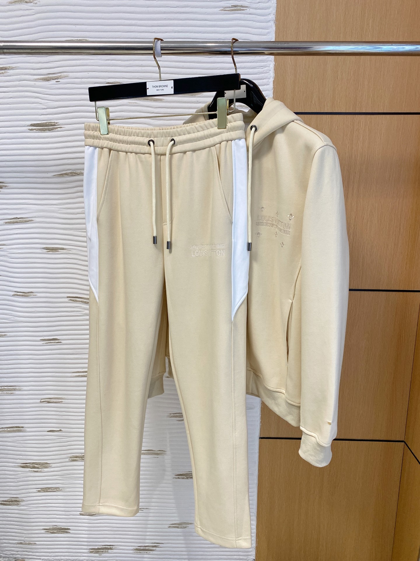 ルイ・ヴィトン「Louis Vuitton」秋冬カジュアルスポーツセット