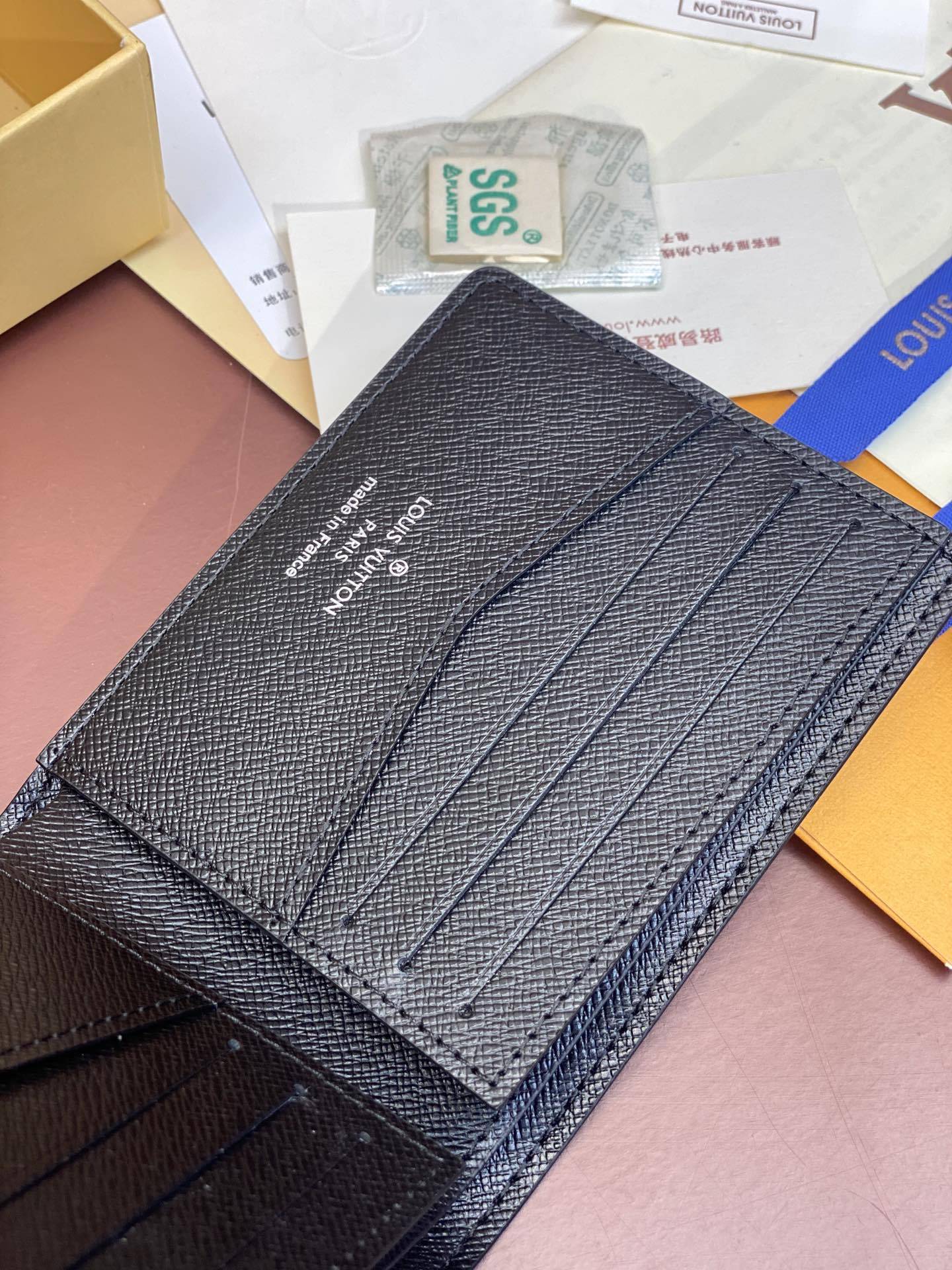 ルイ・ヴィトン「Louis Vuitton」LV x Supreme コラボ ポルトフォイユ･ミュルティプル