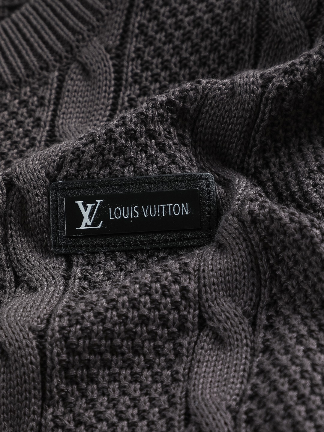 ルイ・ヴィトン「Louis Vuitton」秋冬新作ニットクルーネックセーター