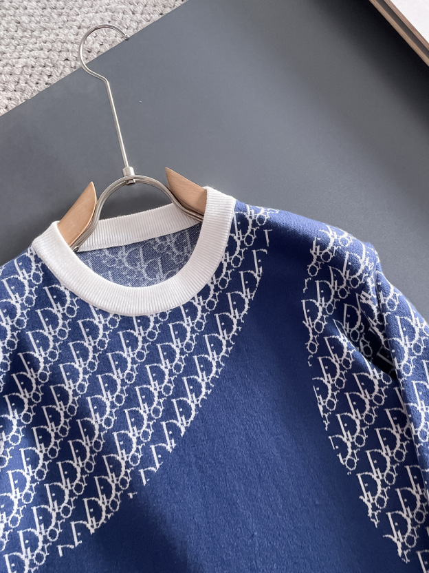 ディオール「Dior」秋冬新作ニットクルーネックセーター