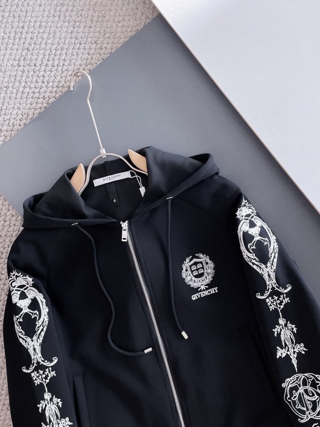 ジバンシィ「Givenchy」 秋冬 メンズ カジュアルスポーツセット