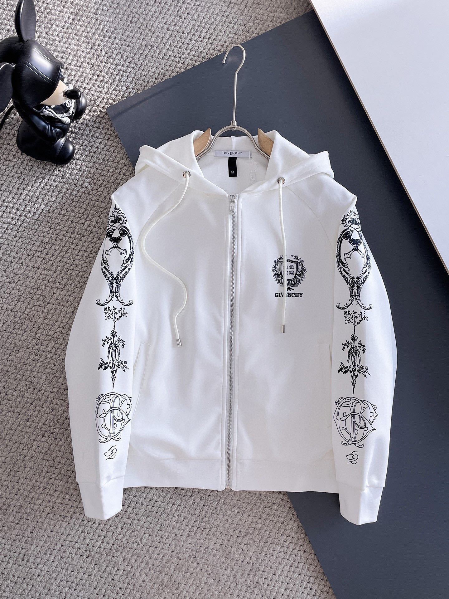 ジバンシィ「Givenchy」 秋冬 メンズ カジュアルスポーツセット