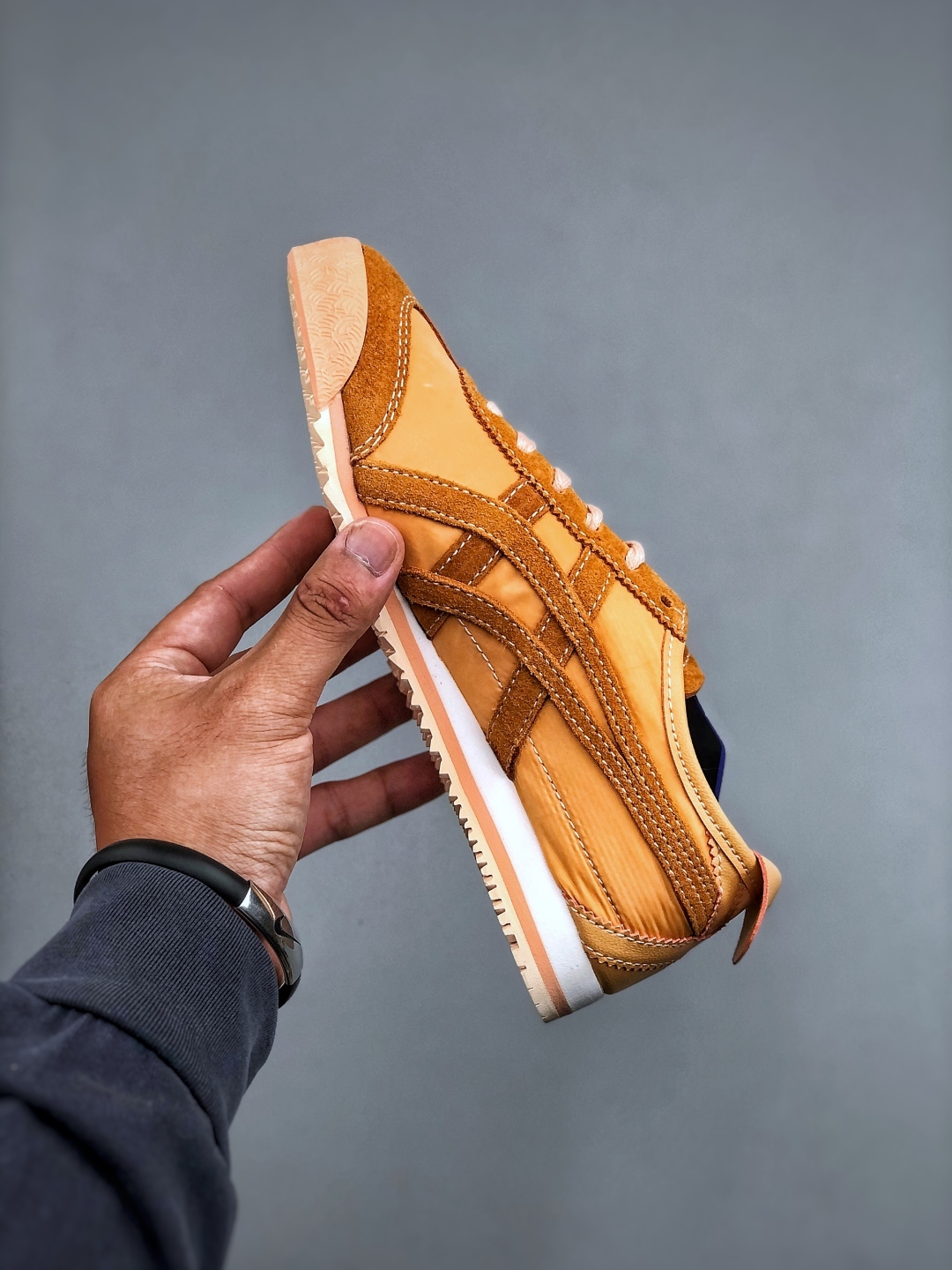 オニツカタイガー「Onitsuka Tiger」メキシコ66 NM スリッポン レザー スニーカー