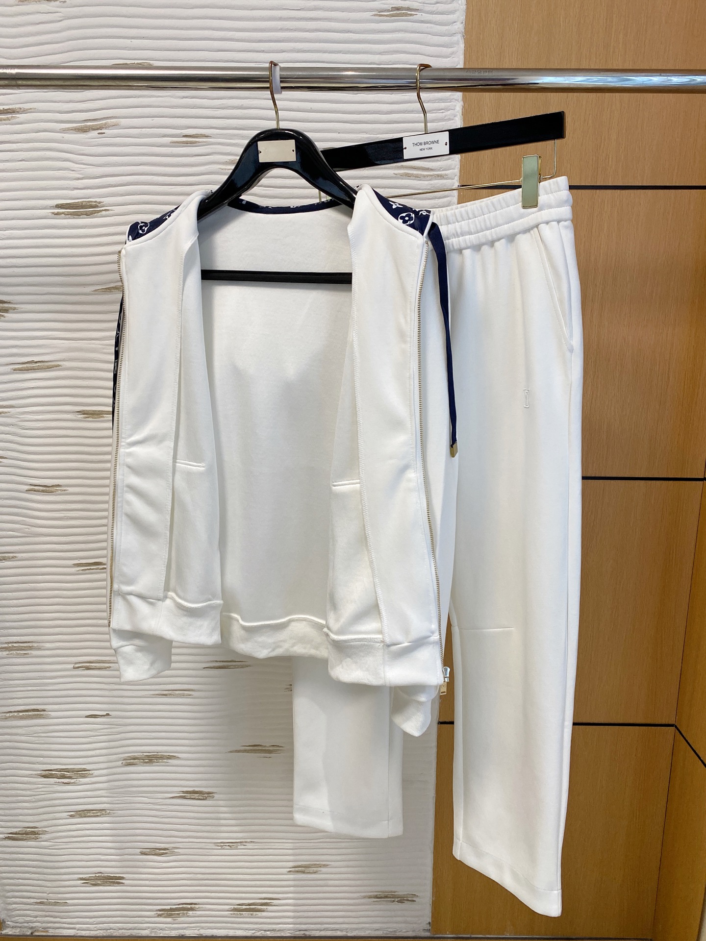 ルイ・ヴィトン「Louis Vuitton」秋冬カジュアルカーディガンスポーツセット