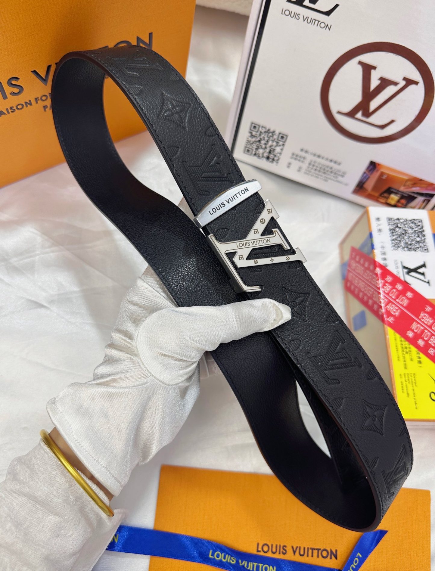 ルイ・ヴィトン「Louis Vuitton」モノグラム エンボス レザー リバーシブル ベルト100CM