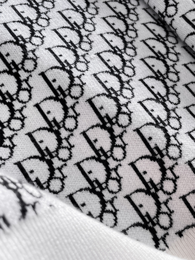 ディオール「Dior」秋冬新作ニットクルーネックセーター
