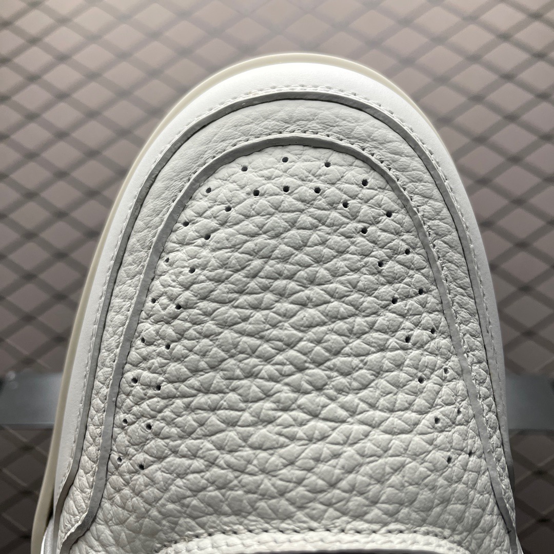 「コラボモデル」Louis Vuitton x Trainer ローカットスニーカー