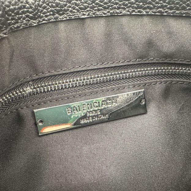 バレンシアガ「Balenciaga」バレンシアガ ル・シティ スモール / ショルダーバッグ
