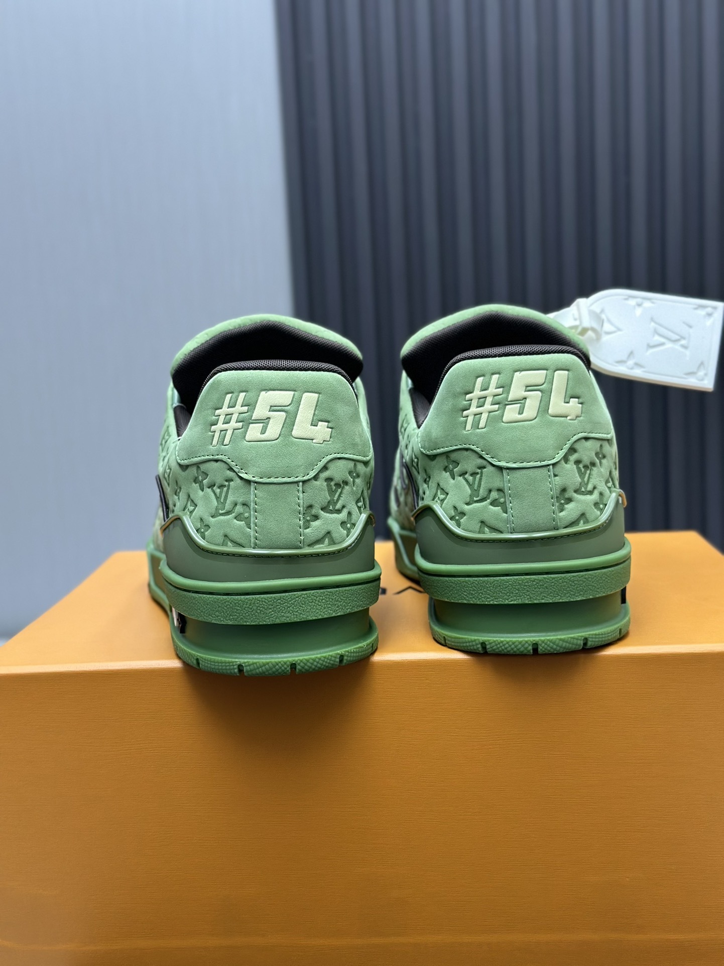 ルイ・ヴィトン「Louis Vuitton」LV トレイナー スニーカー
