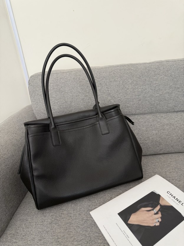 シャネル「Chanel」シャネル 26S ショッピングトート / キャンバストートバッグ