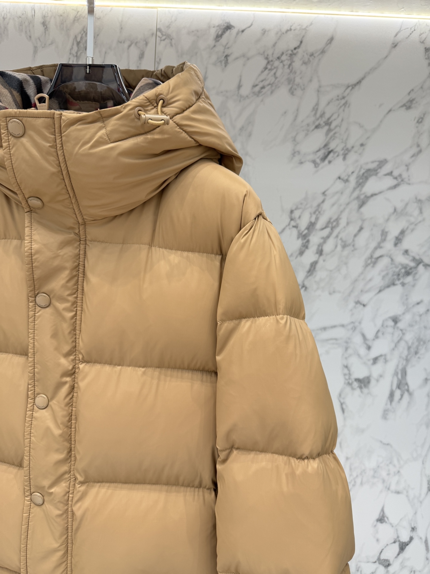 バーバリー「Burberry」秋冬ファッションフード付きダウンジャケット