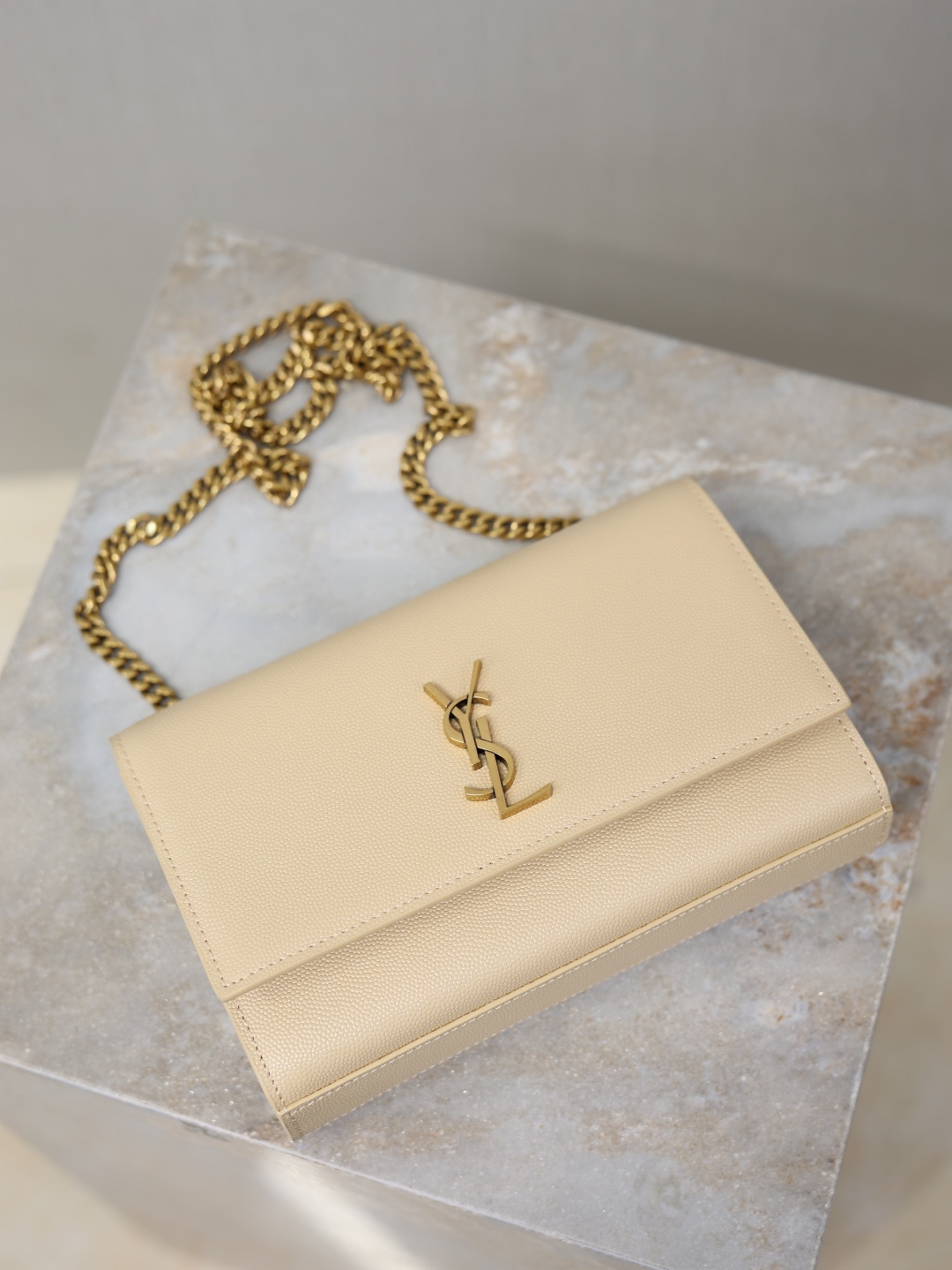 2026サンローラン「Saint Laurent KATE プティ グレインドレザー ショルダーバッグ