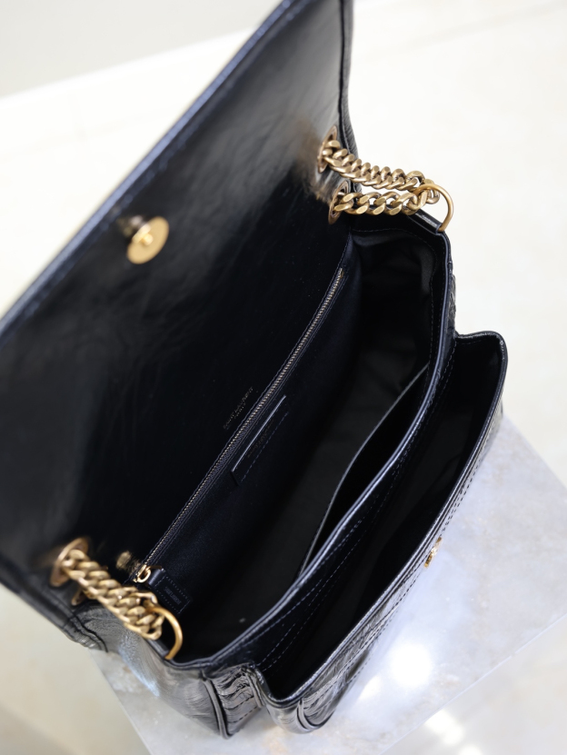 2026サンローラン「Saint Laurent NIKI ミディアム ヴィンテージクリンクルレザー チェーンショルダーバッグ