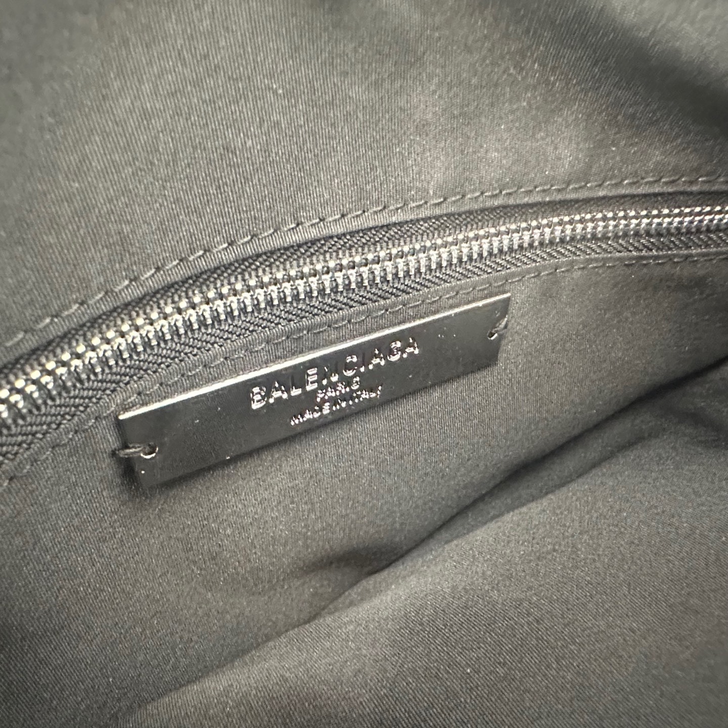 バレンシアガ「Balenciaga」バレンシアガ ル・シティ / ショルダーバッグ