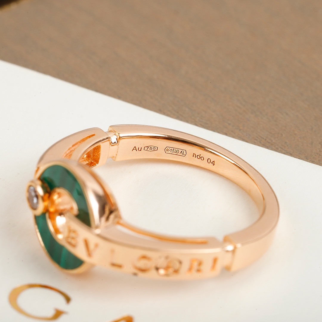 ブルガリ「Bvlgari」エレガントなリングコレクション