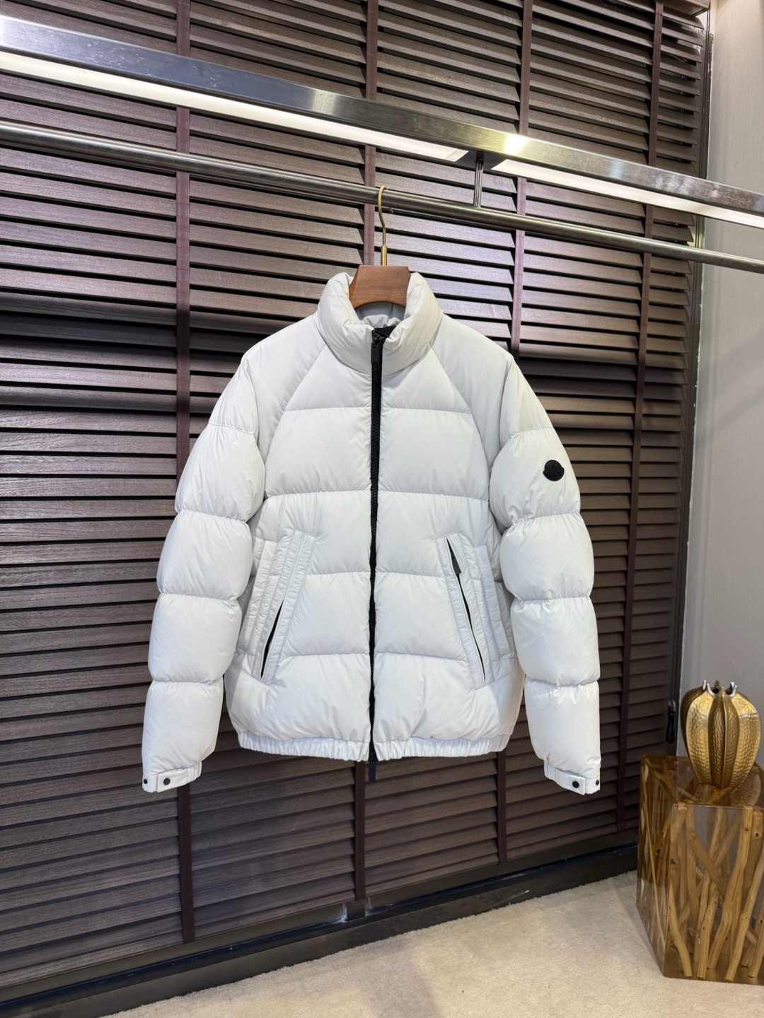 モンクレール 秋冬メンズ スタンドカラーダウンジャケット