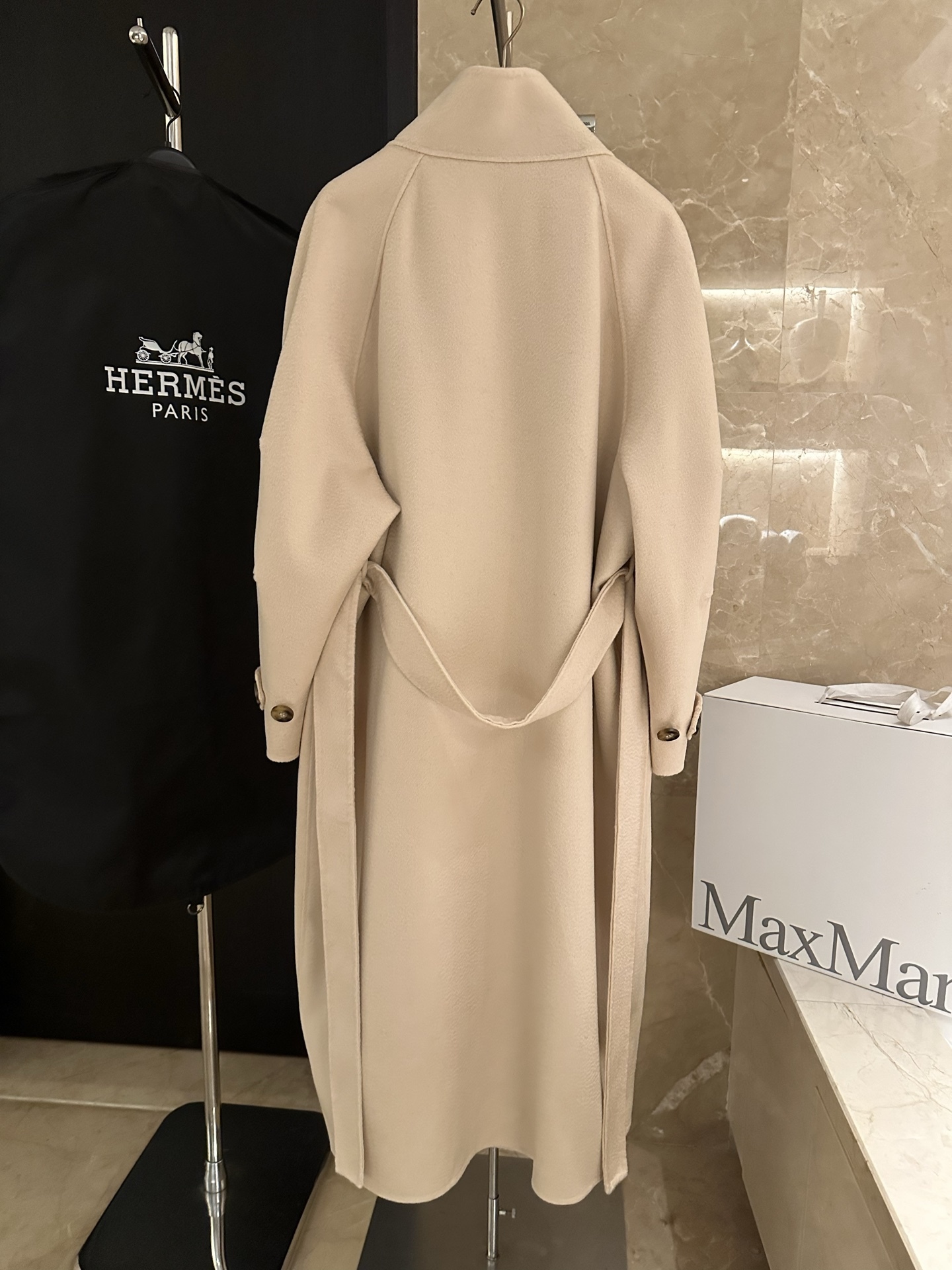 エルメス「Hermès」ラグジュアリーカシミアコート