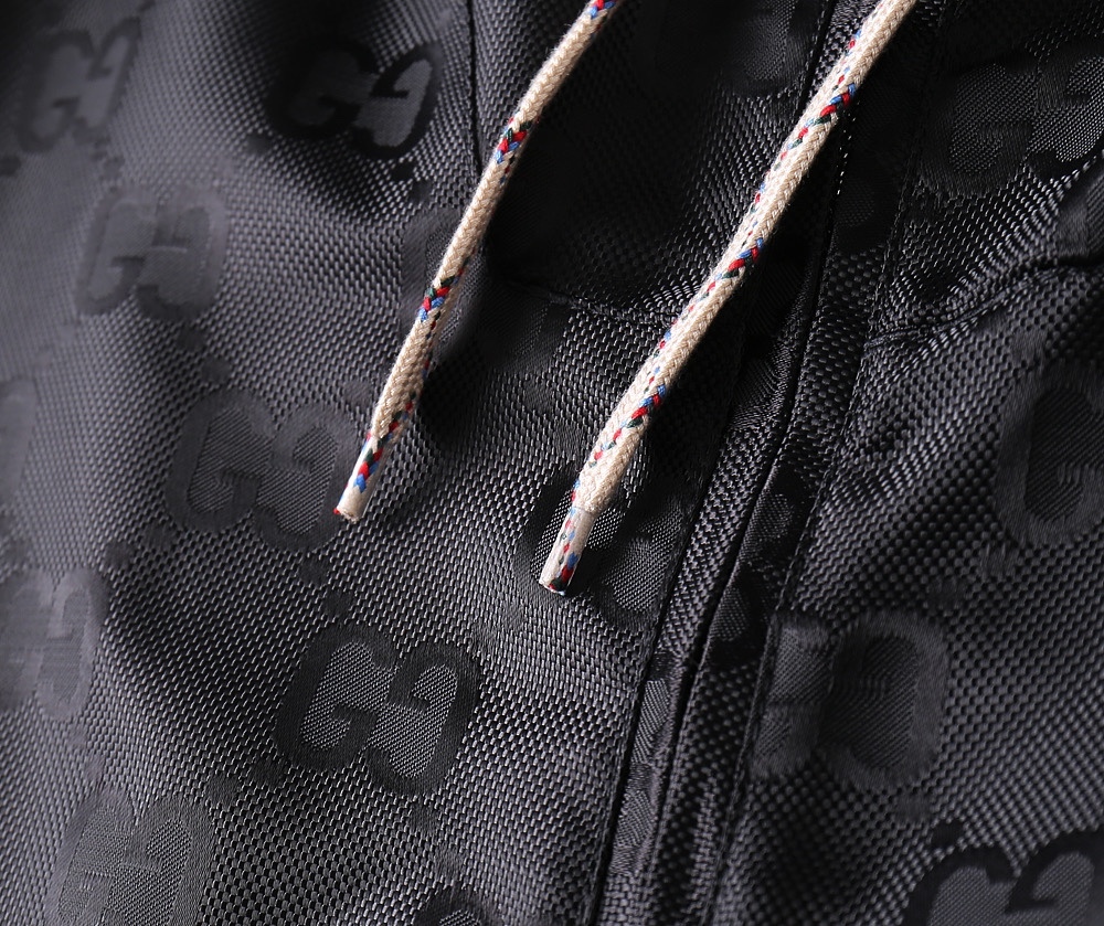 グッチ「Gucci 」秋冬新作メンズフード付きジャケット