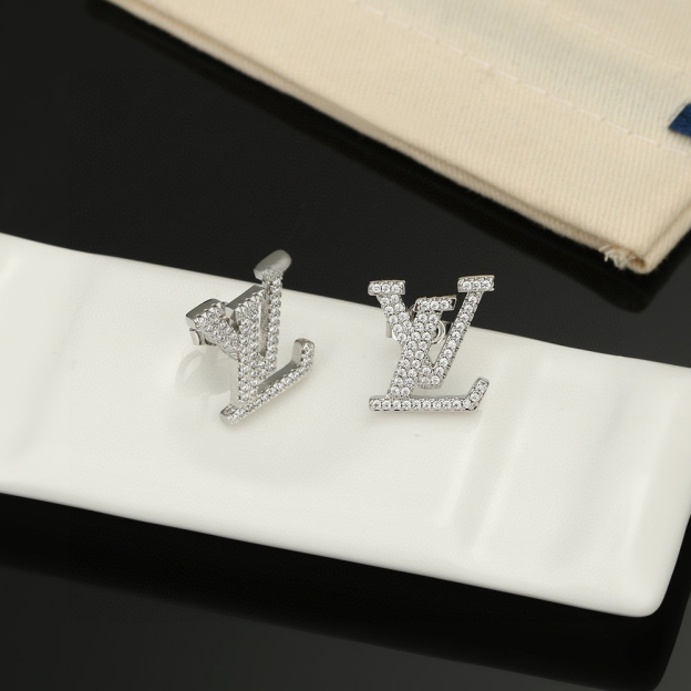 ルイ・ヴィトン アイコニック＆モダン イヤリング コレクション