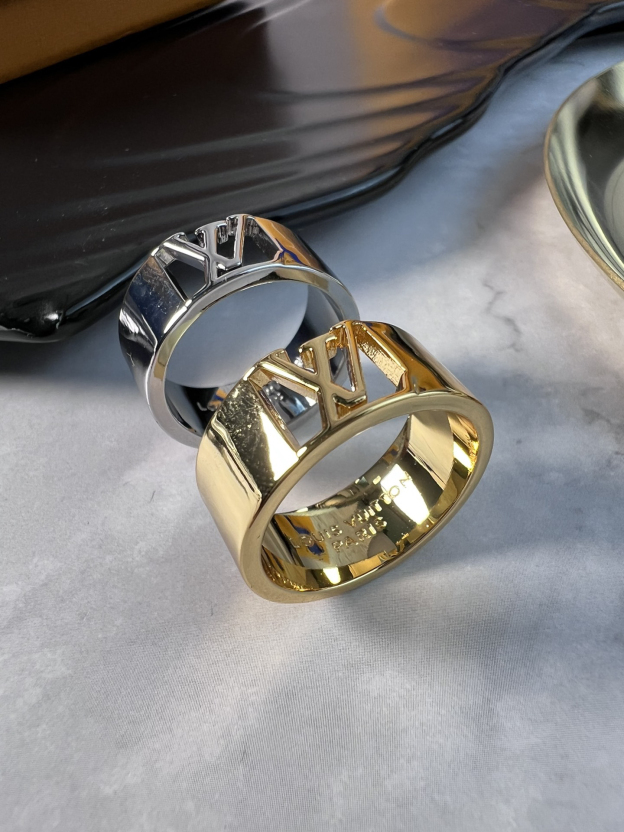 ルイ・ヴィトン「Louis Vuitton」Iconic リング