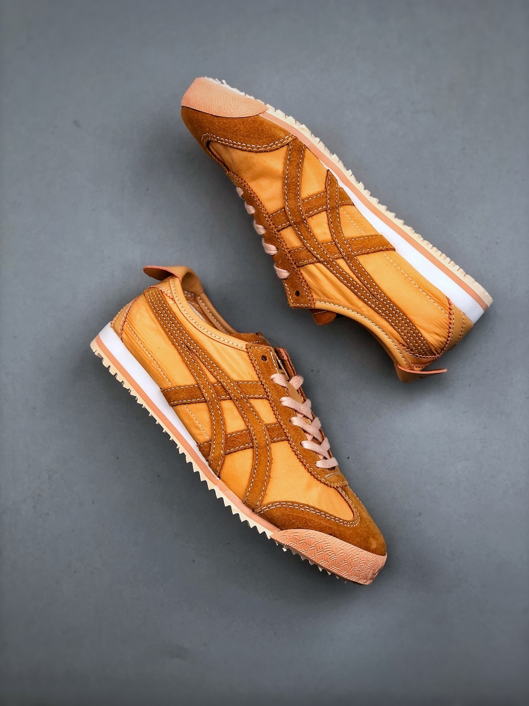 オニツカタイガー「Onitsuka Tiger」メキシコ66 NM スリッポン レザー スニーカー