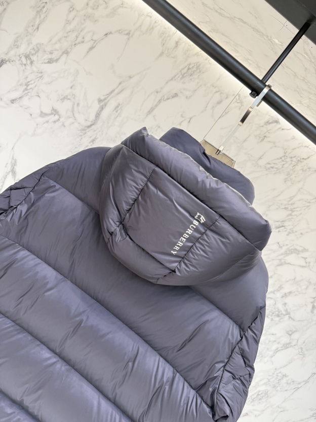 バーバリー「Burberry」秋冬ファッションフード付きダウンジャケット