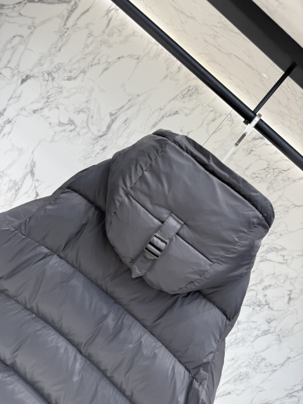 バーバリー「Burberry」秋冬ファッションフード付きダウンジャケット