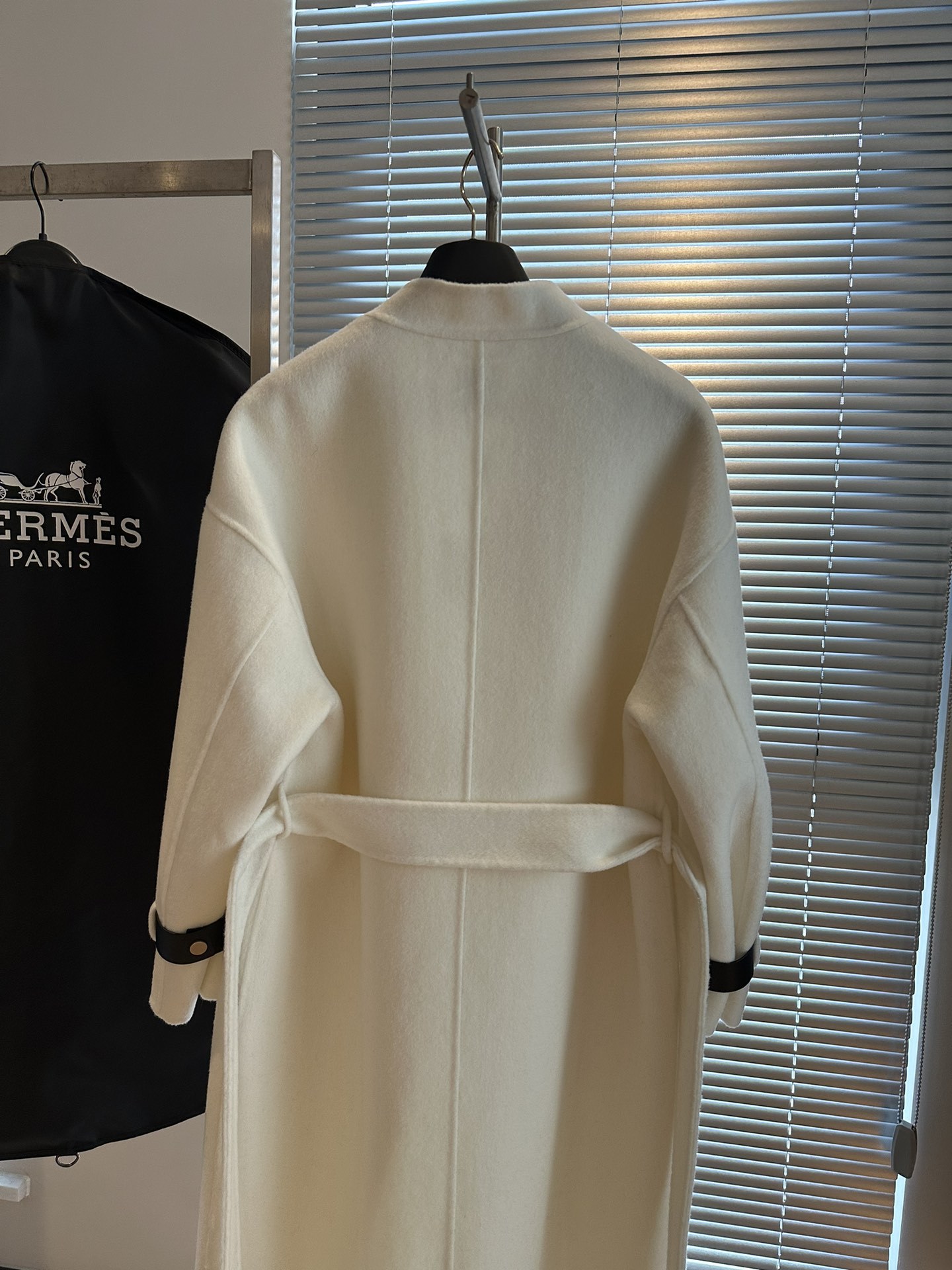 エルメス「Hermès」ラグジュアリーカシミアコート