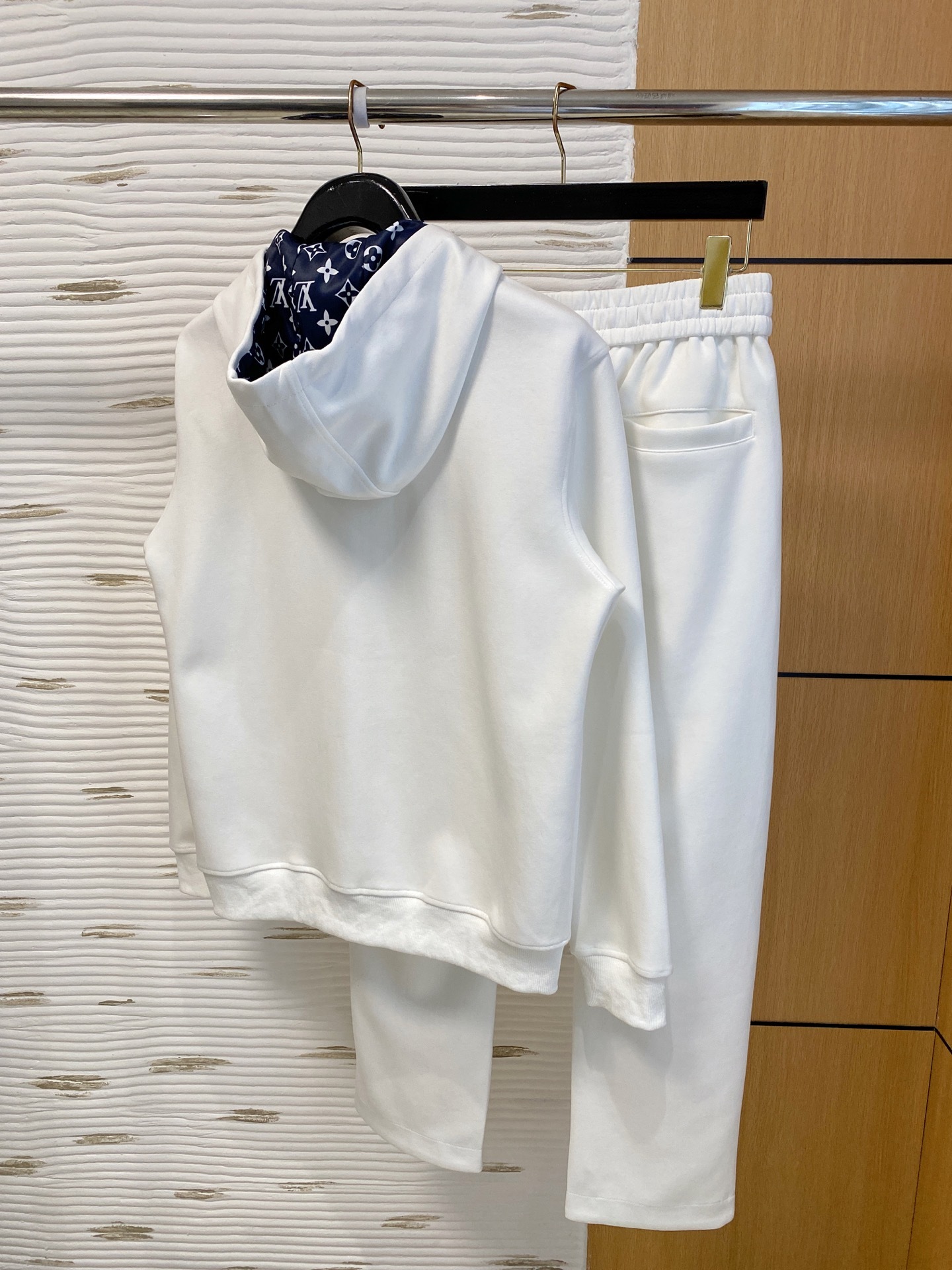 ルイ・ヴィトン「Louis Vuitton」秋冬カジュアルカーディガンスポーツセット