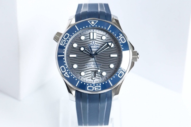 オメガ「Omega」シーマスター ダイバー300M 腕時計 42mm