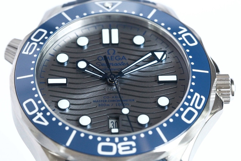 オメガ「Omega」シーマスター ダイバー300M 腕時計 42mm