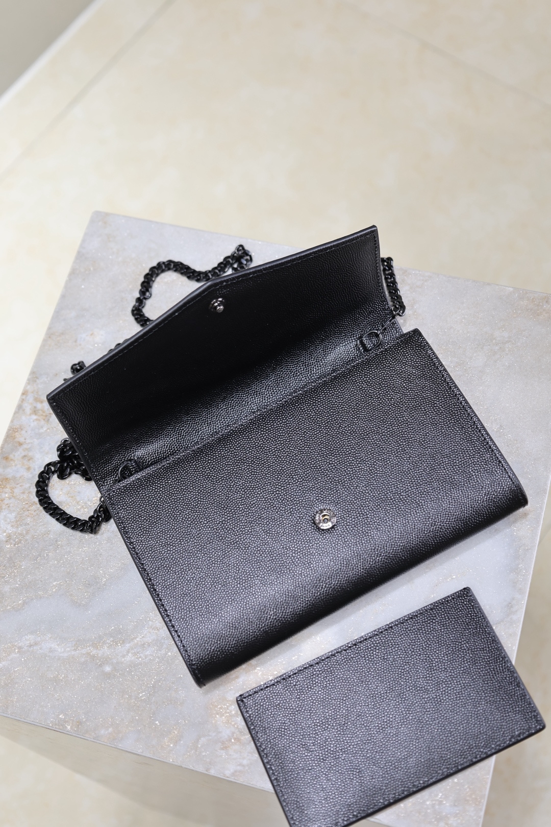 2026サンローラン「SAINT LAURENT UPTOWN チェーンウォレット