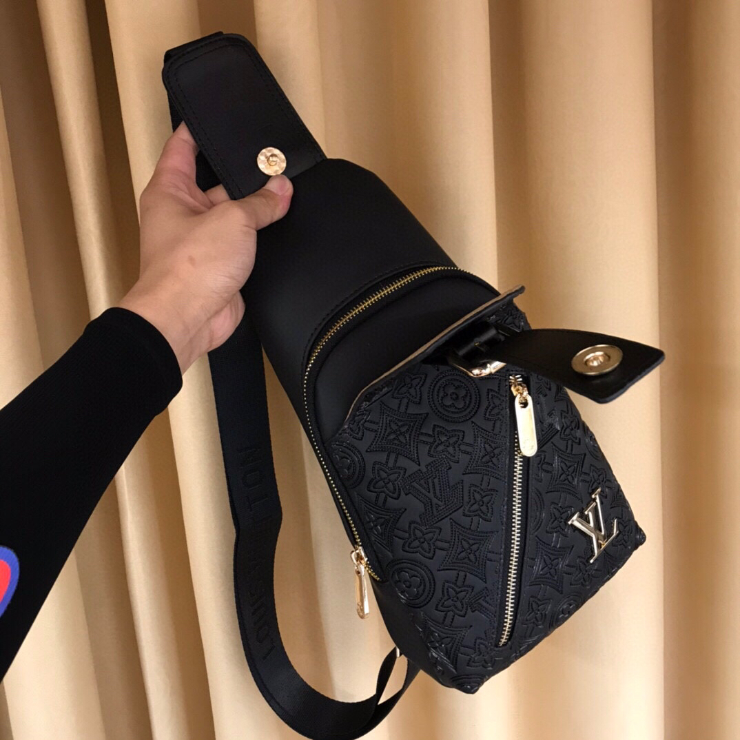 ルイ・ヴィトン「Louis Vuitton」メンズ ウエストバッグ
