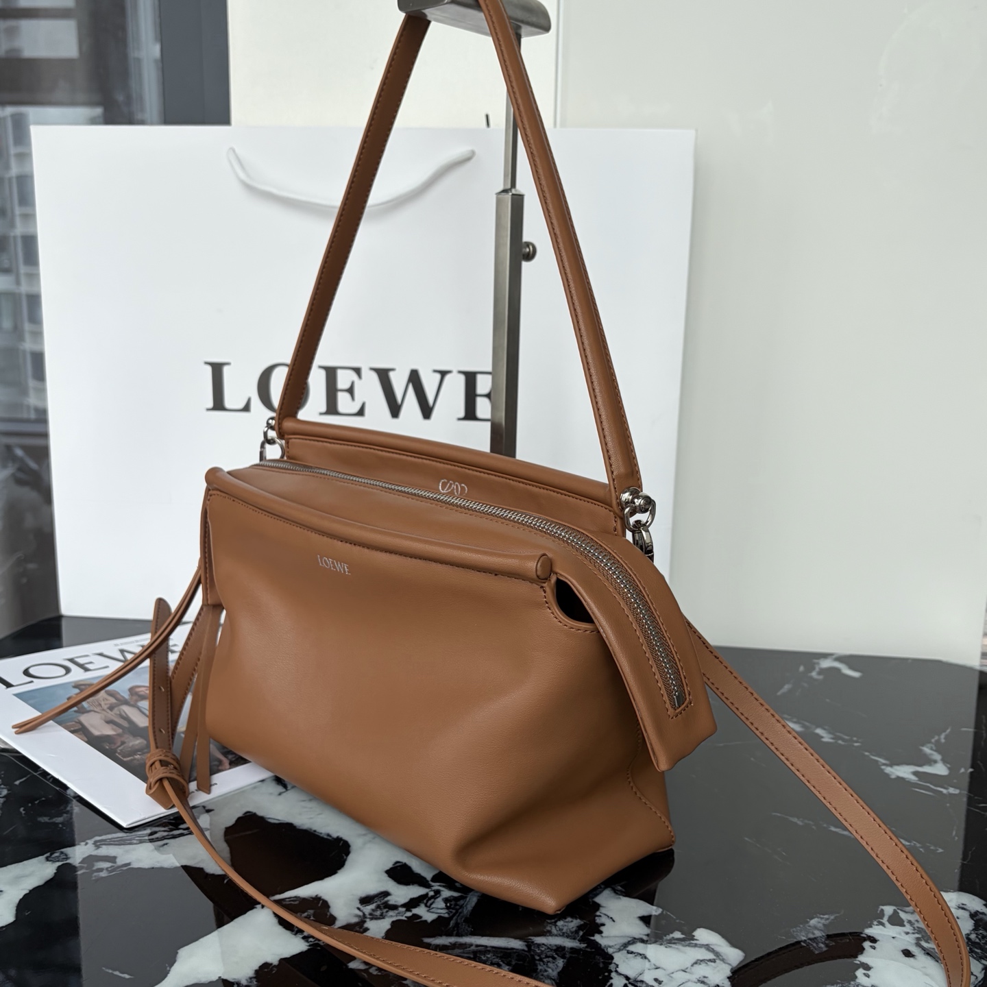 ロエベ「Loewe」2026 ロエベ アマソナ 180 ハンドバッグ / トートバッグ