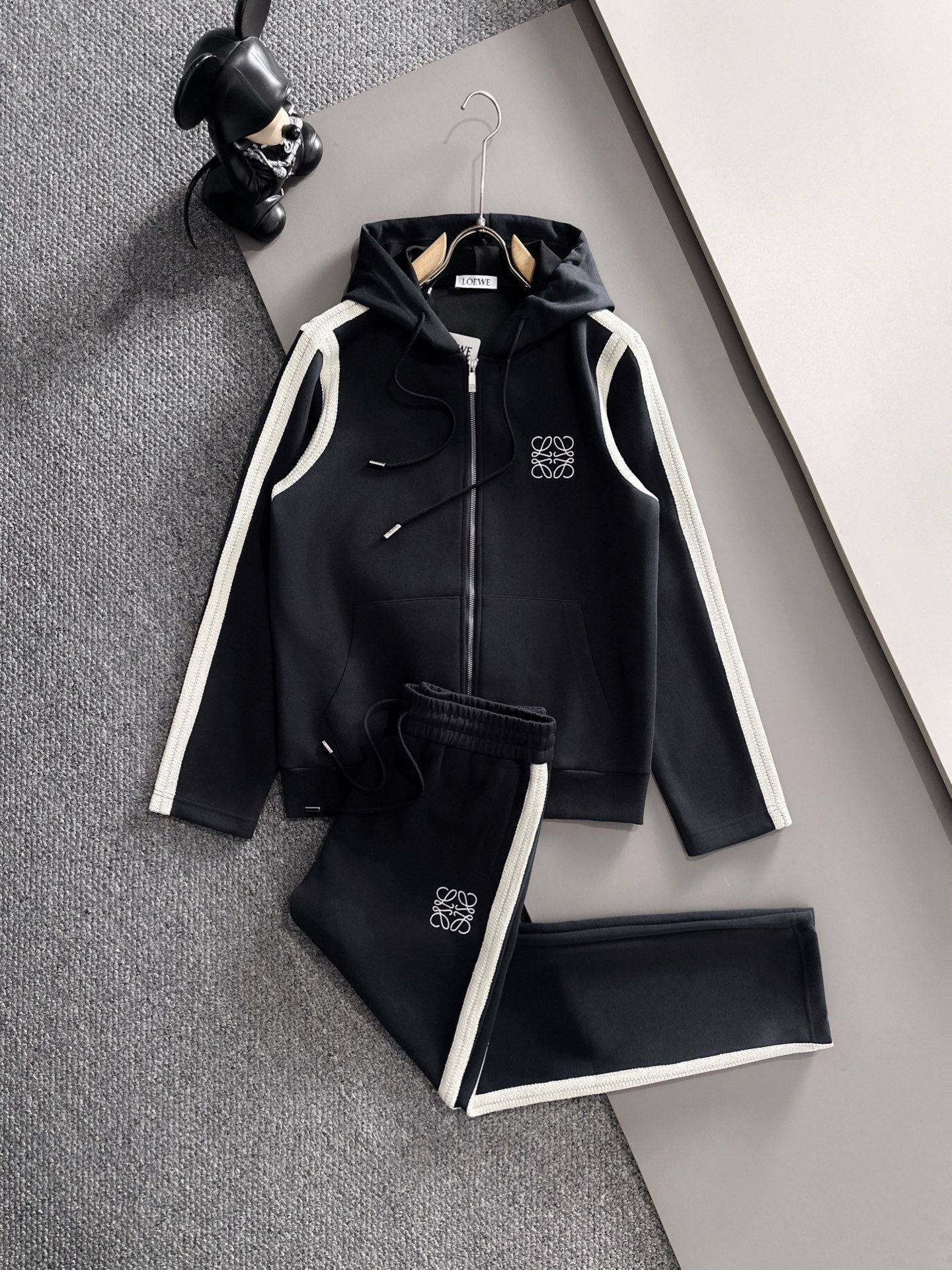 ジバンシィ「Givenchy」 秋冬 メンズ カジュアルスポーツセット