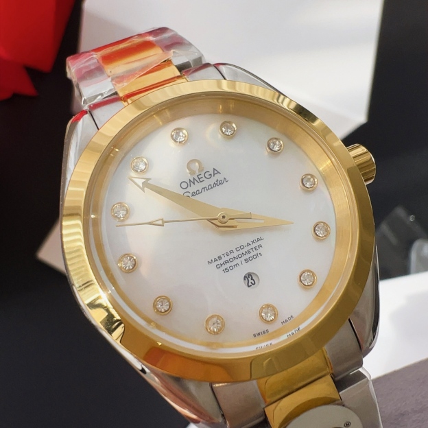 オメガ「Omega」アクアテラ 34mm マスタークロノメーター