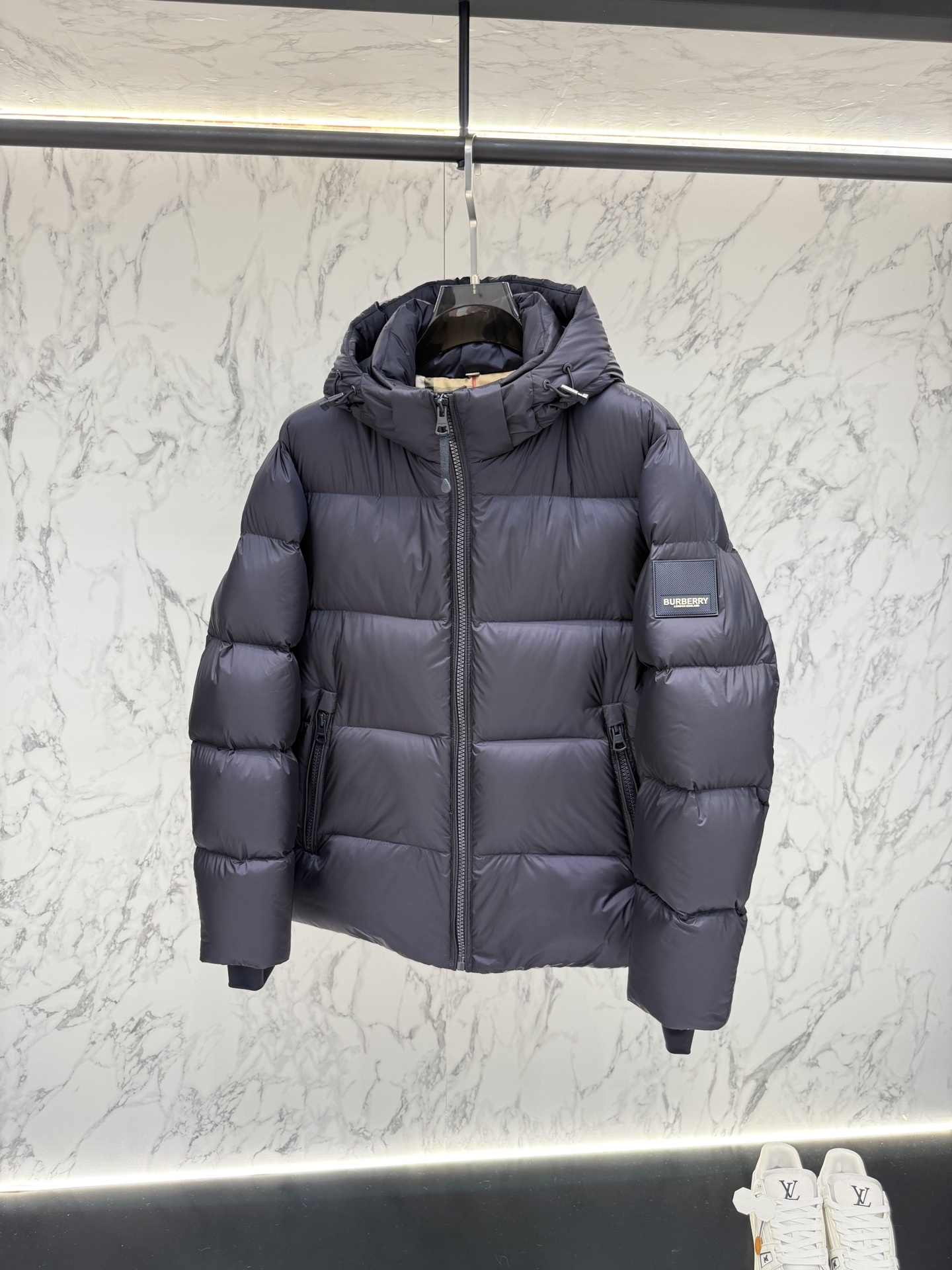 バーバリー「Burberry」秋冬ファッションフード付きダウンジャケット