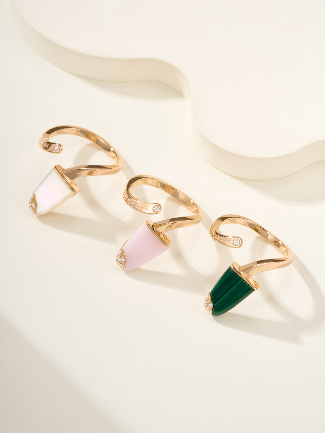 ブルガリ「Bvlgari」Gelati エレガントなリングコレクション