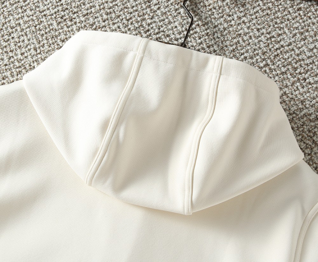 エルメス「Hermès」Empreintes Sellier Cuir 新型フード付きスウェットシャツ