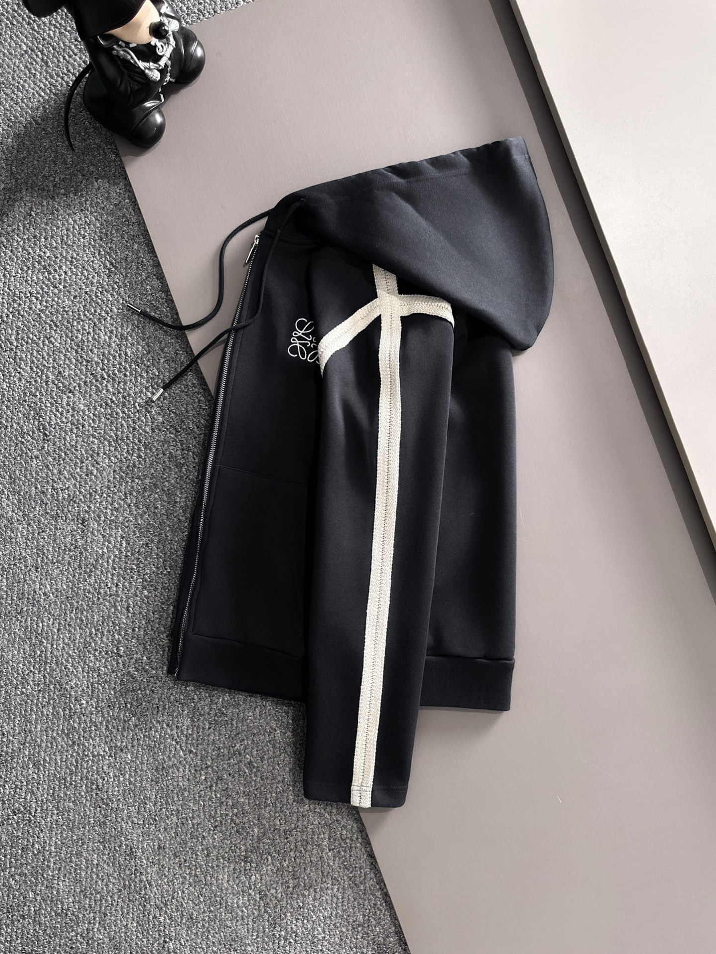 ジバンシィ「Givenchy」 秋冬 メンズ カジュアルスポーツセット