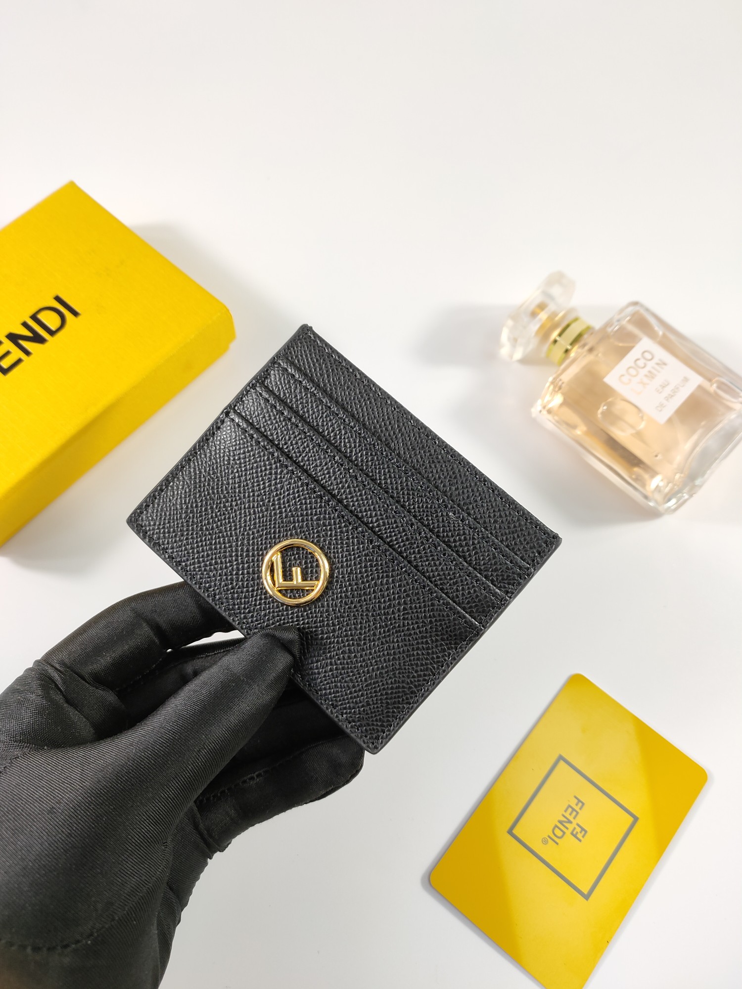 フェンディ「Fendi」フェンディ FF ダイヤモンズ カードケース / カードホルダー