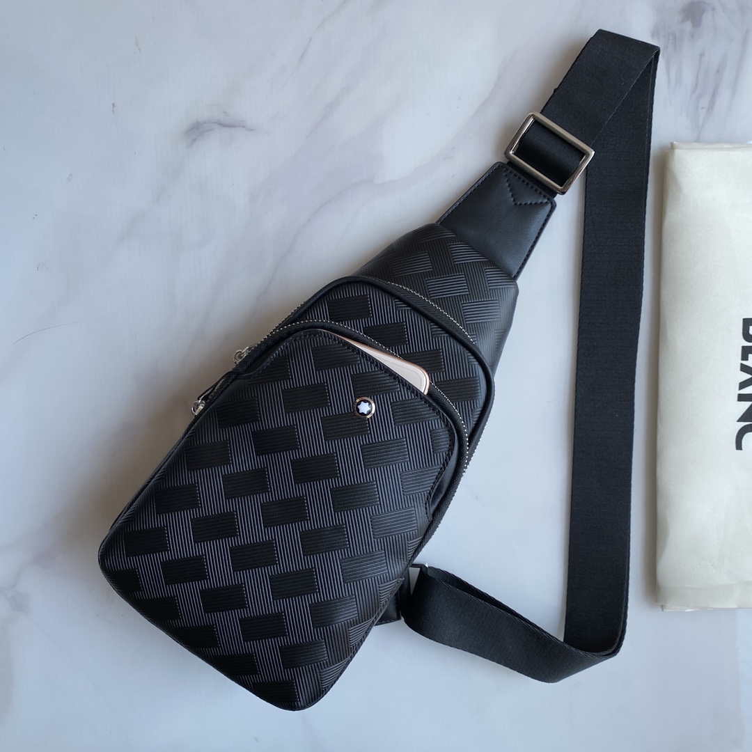 モンブラン 「Montblanc」メンズレザーチェストバッグ / ショルダーバッグ