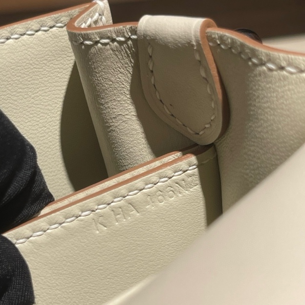 エルメス「Hermès」ルリス 19 ショルダーバッグ「Roulis Bag」-isetant