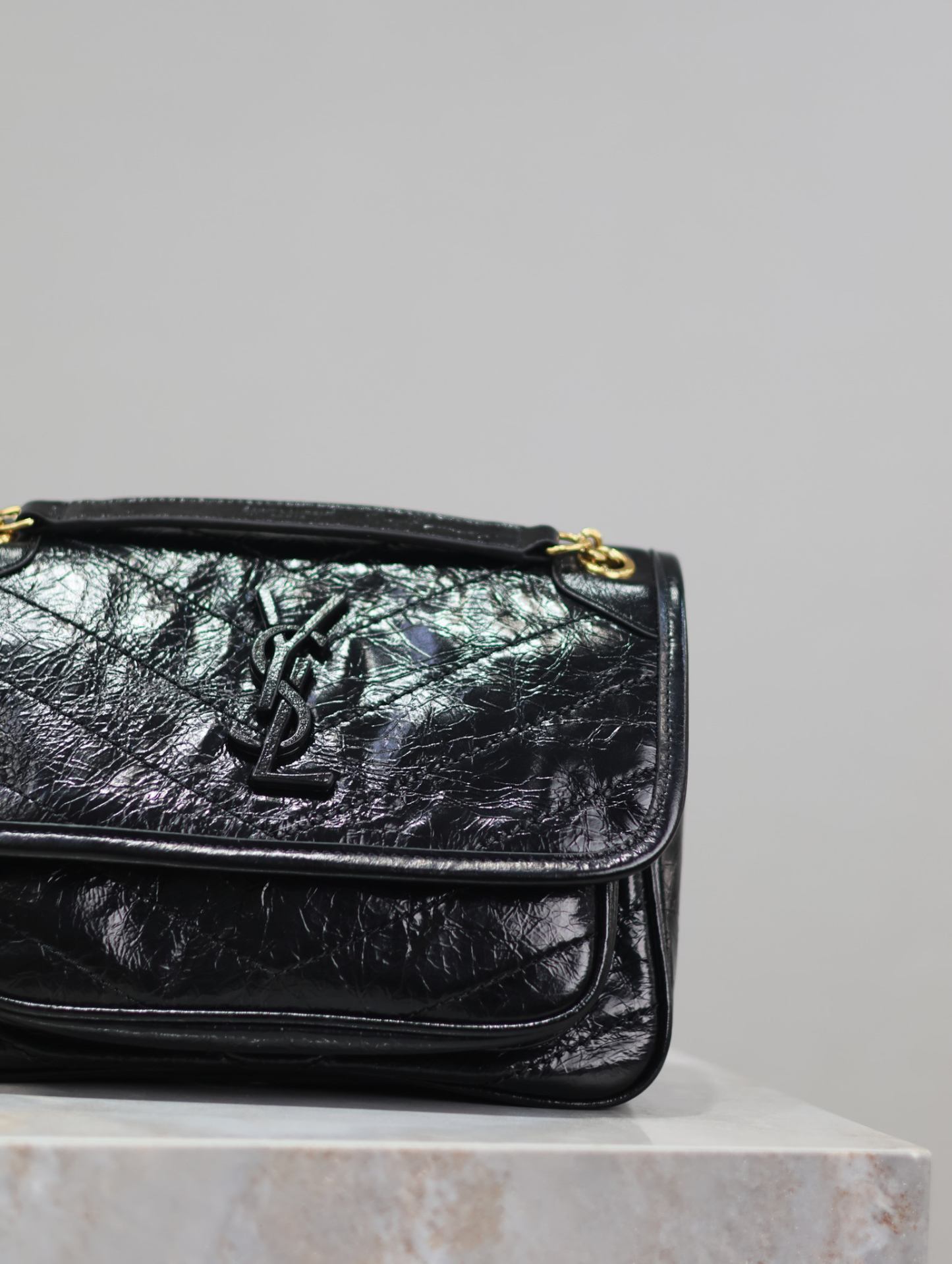 2026サンローラン「Saint Laurent NIKI スモール ヴィンテージクリンクルレザー チェーンショルダーバッグ