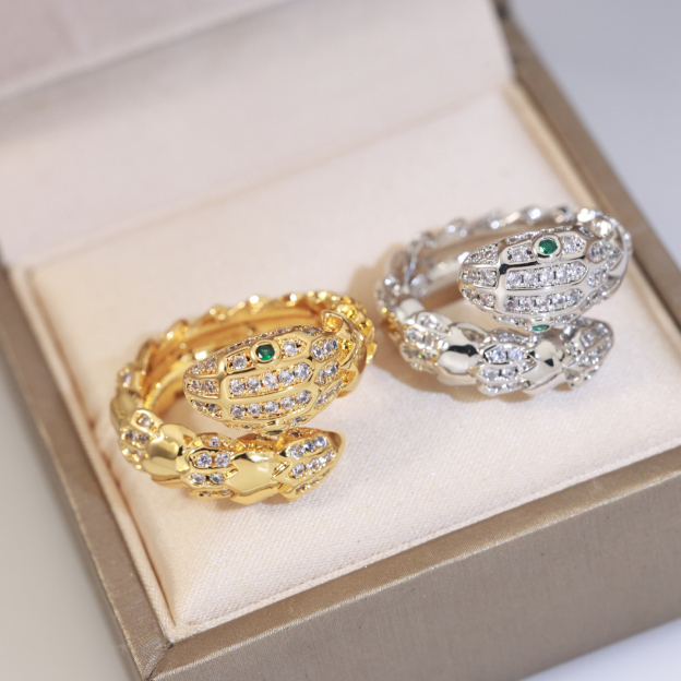 ブルガリ「Bvlgari」エレガントなリングコレクション