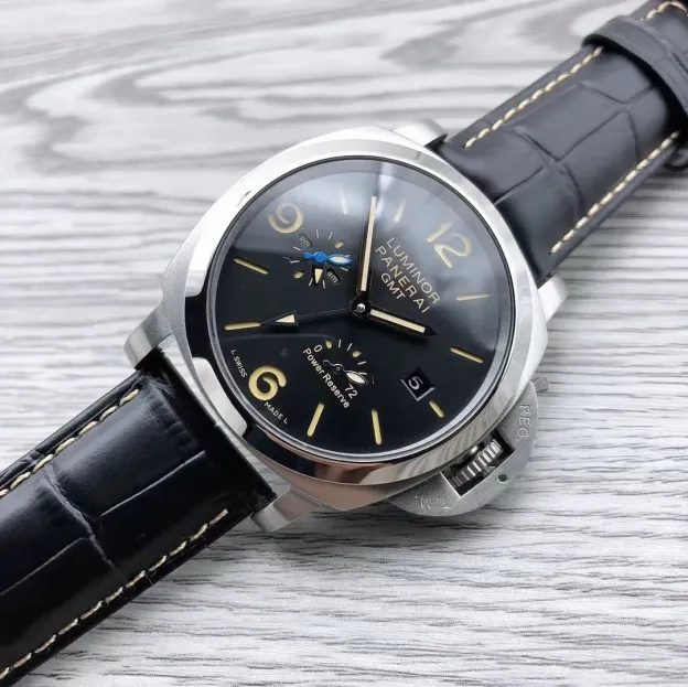 パネライ「Panerai」ルミノール 44MM