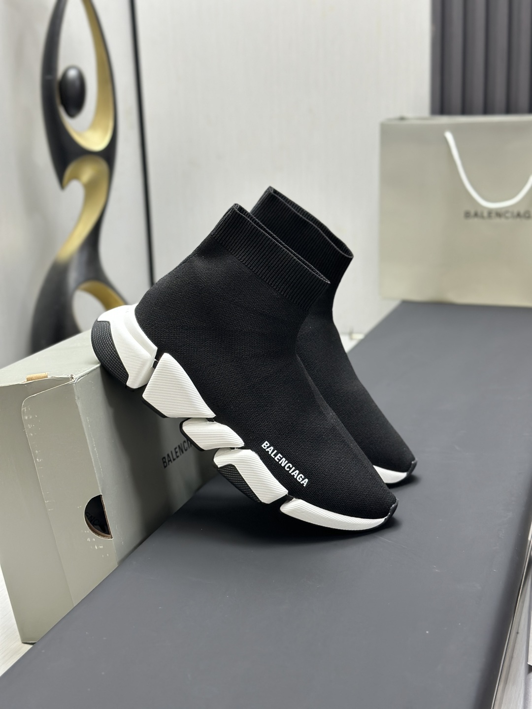 バレンシアガ「Balenciaga」バレンシアガ ブルドーザー ダービーシューズ / レザーダービー