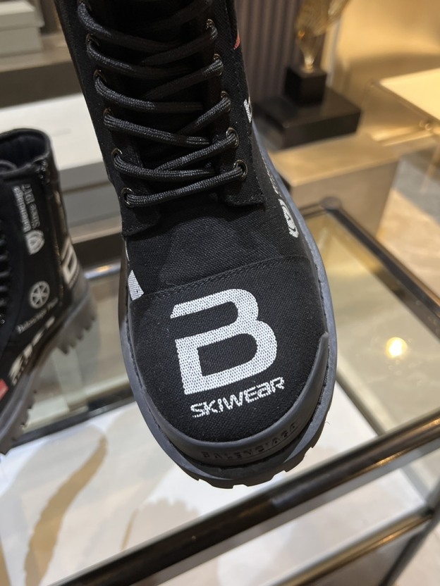 バレンシアガ「Balenciaga」バレンシアガ ブルドーザー ダービーシューズ / レザーダービー