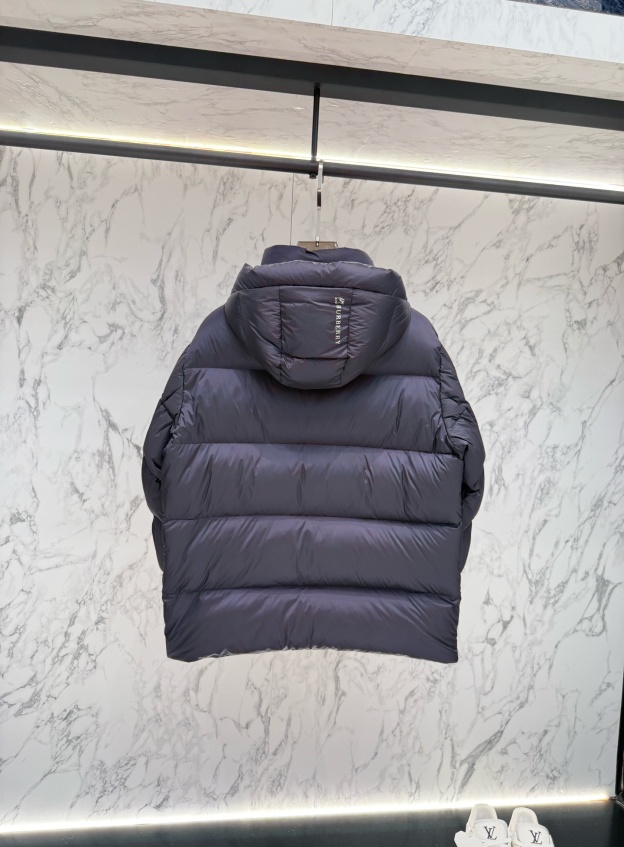 バーバリー「Burberry」秋冬ファッションフード付きダウンジャケット