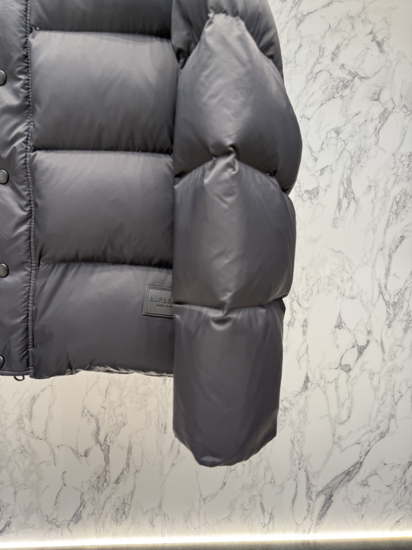 バーバリー「Burberry」秋冬ファッションフード付きダウンジャケット